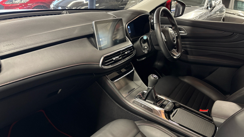 MG HS 1.5 T-GDI Trophy 5dr Petrol Hatchback